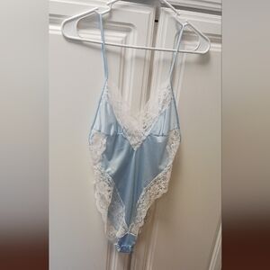 Vintage Interludes Light Blue Teddy For Women Size Small. Union Made In USA. GUC